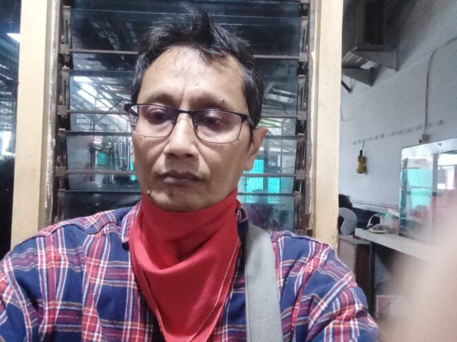 
					Hak Rakyat Dalam Daerah Istimewa