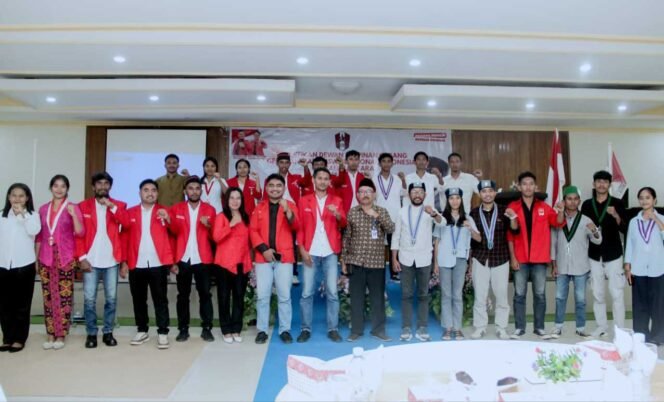 
					Foto: Pengurus DPC GMNI Halut bersama Organisasi Mahasiswa lainya yang ada di Halut/MARHAEN.ID.